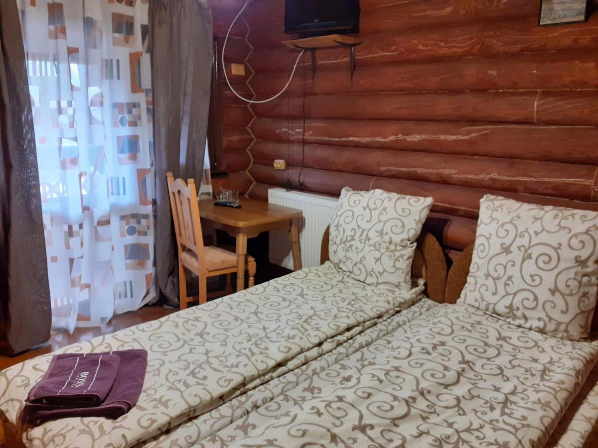 Mountain Dew Hotel Belasovitsa ภายนอก รูปภาพ
