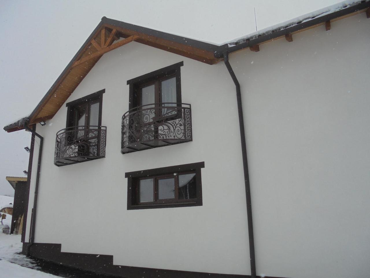 Mountain Dew Hotel Belasovitsa ภายนอก รูปภาพ